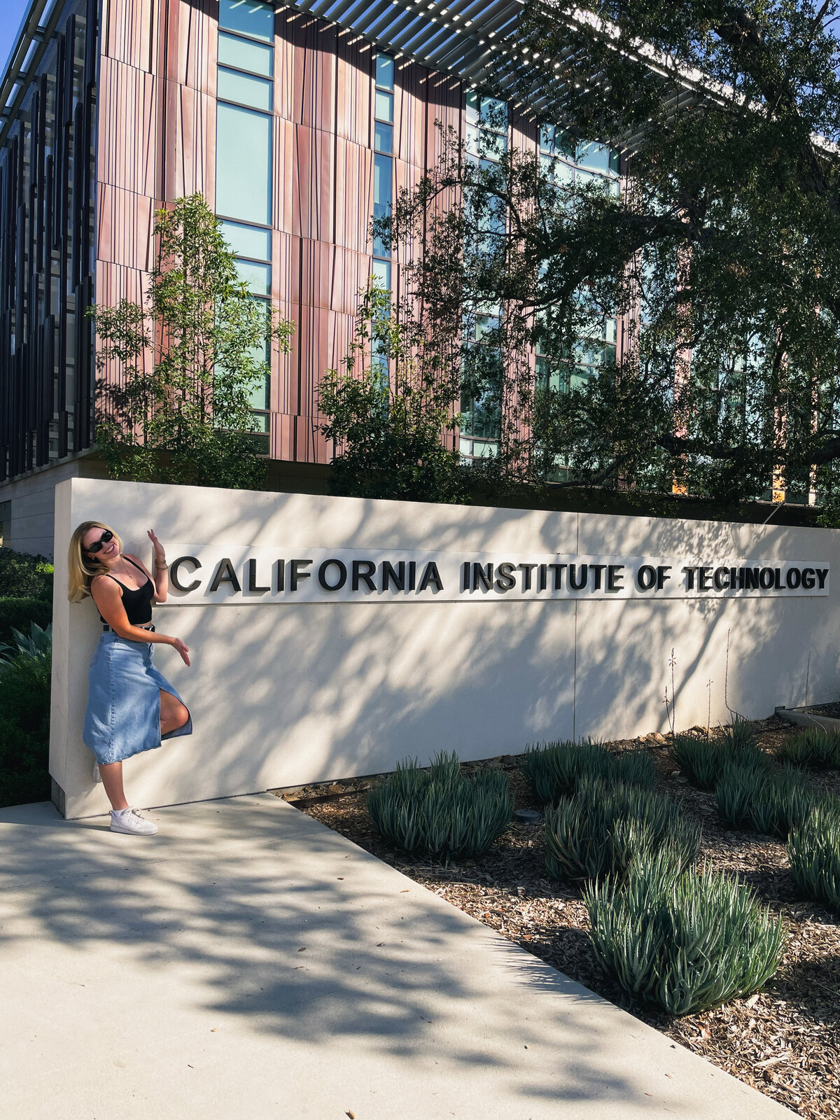 Started Postdoc at Caltech
